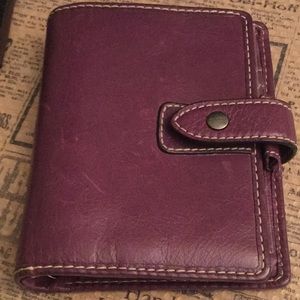 Pocket size purple Filofax Malden